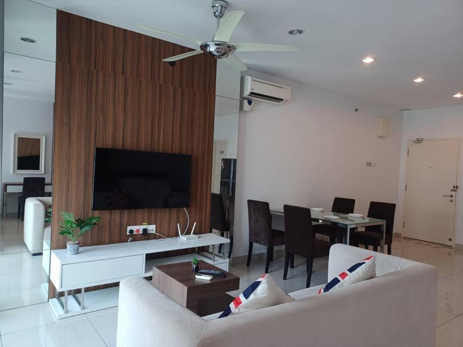 Ls Mansion One Daire George Town Dış mekan fotoğraf